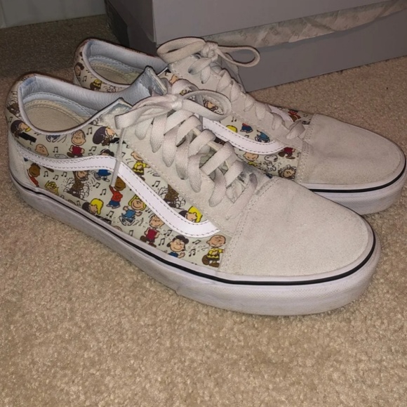 Vans Shoes - Old Skool Peanuts Charlie brown Skate shoes w7.5